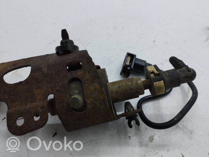 Ford Grand C-MAX Kraftstoffpumpe Dosierpumpe Standheizung Webasto AV619A407