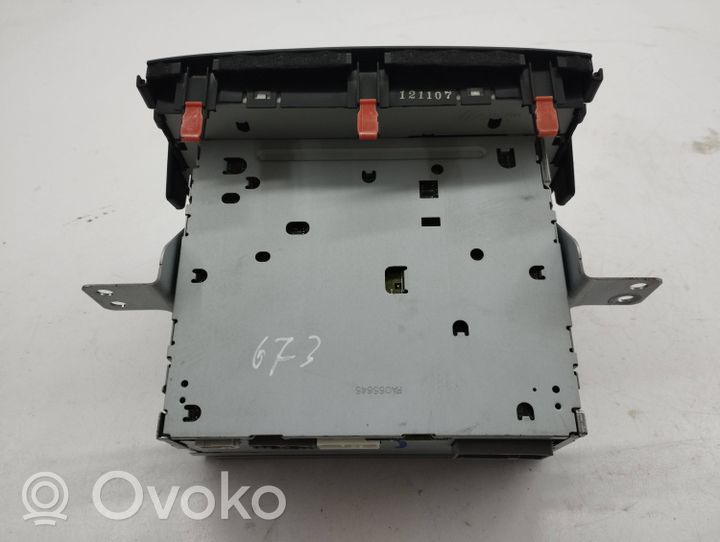 Honda CR-V Panel / Radioodtwarzacz CD/DVD/GPS 39100T1GG111M1