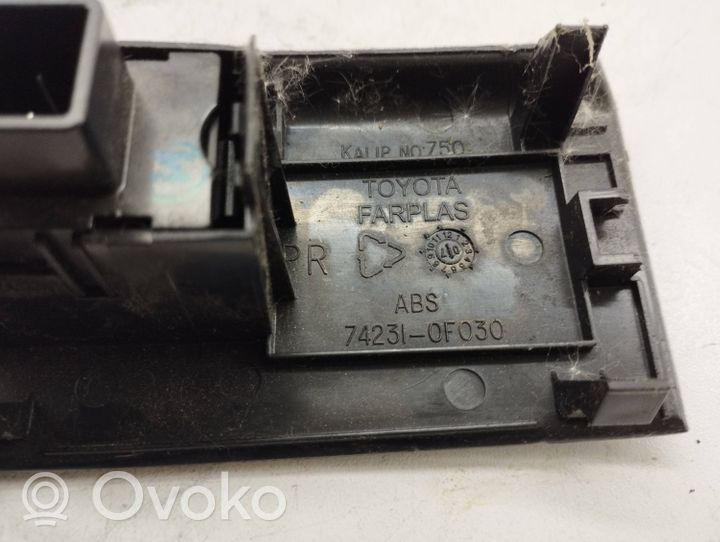 Toyota Corolla Verso AR10 Interrupteur commade lève-vitre 742310F030