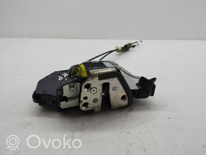 Honda CR-V Etuoven lukko 72151T1GE001