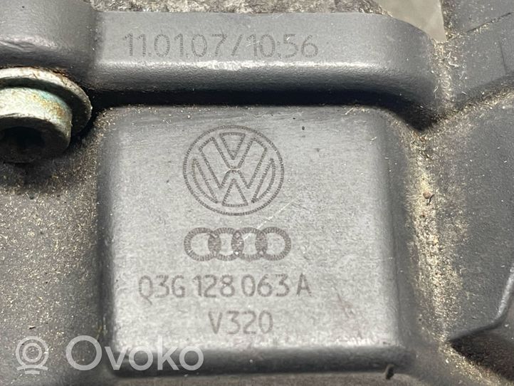 Volkswagen Transporter - Caravelle T4 Droselinė sklendė 03G128063A