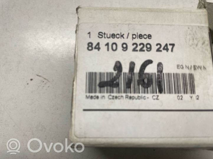 BMW 3 F30 F35 F31 Gniazdo / Złącze USB 84109229247