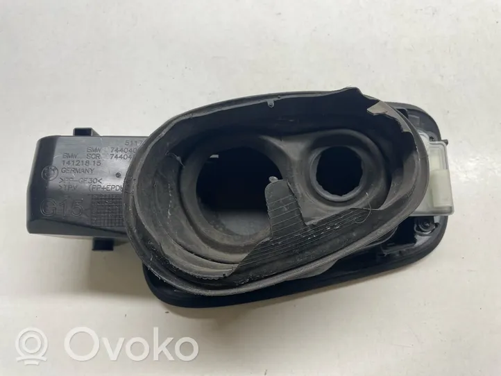 BMW 8 G15 Sportello del serbatoio del carburante 7440405