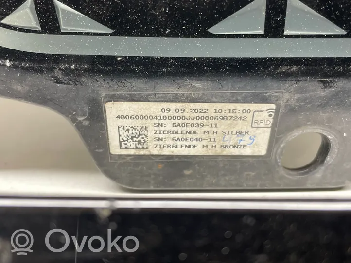 BMW iX Grille calandre supérieure de pare-chocs avant 9464477