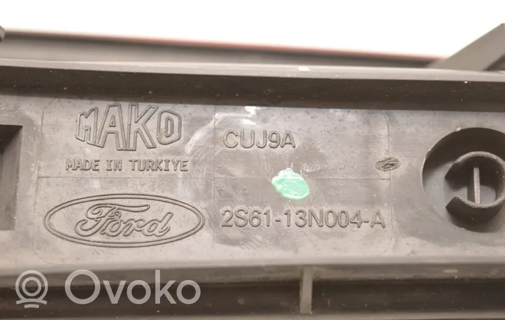 Ford Fiesta Takavalot 20010748