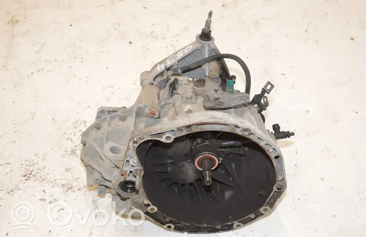 Renault Laguna II Manual 6 speed gearbox 8200737540