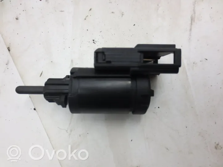 Volkswagen Touareg I Sensor Bremspedal 1J0945511C