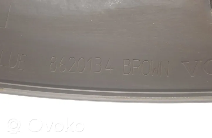 Volvo XC70 Bande de garniture d’arche arrière 8620134