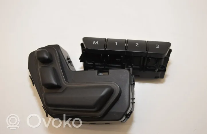 Mercedes-Benz C W204 Przyciski pamięci fotela A2129059600