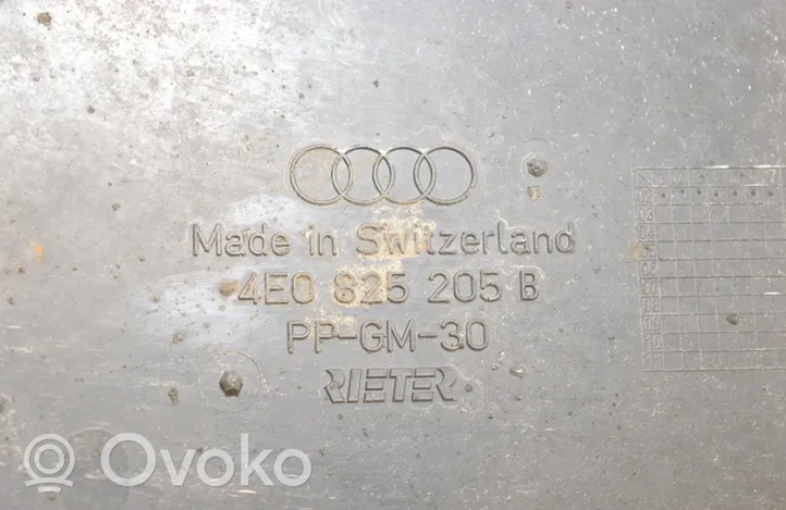 Audi A8 S8 D3 4E Šoninė dugno apsauga 4E0825213C