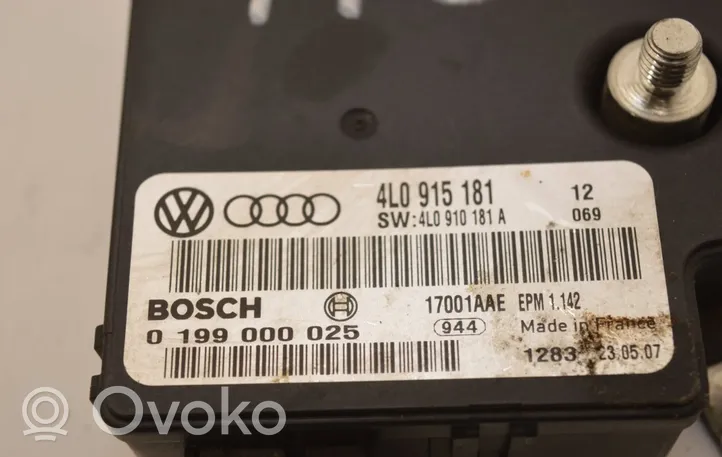 Audi Q7 4L Moduł sterowania ładowania akumulatora 0199000025