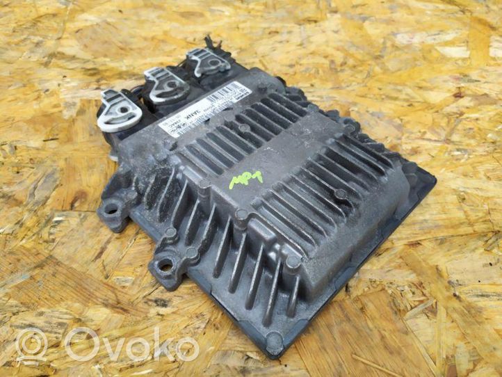 Dodge Caravan Komputer / Sterownik ECU silnika 4M51-12A650-JK