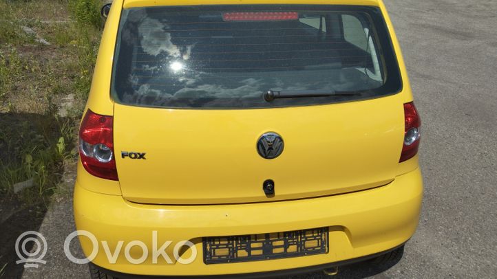 Volkswagen Fox Błotnik przedni 