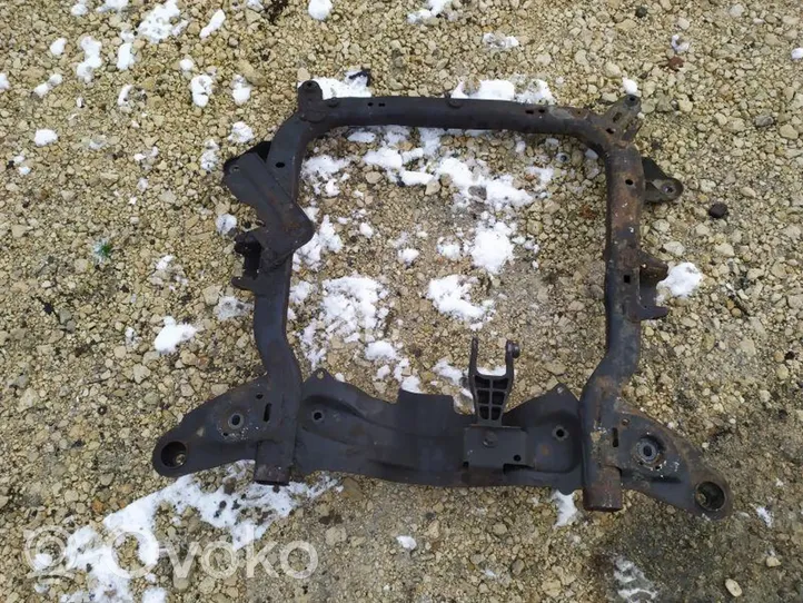 Opel Corsa C Etuakselin palkki 