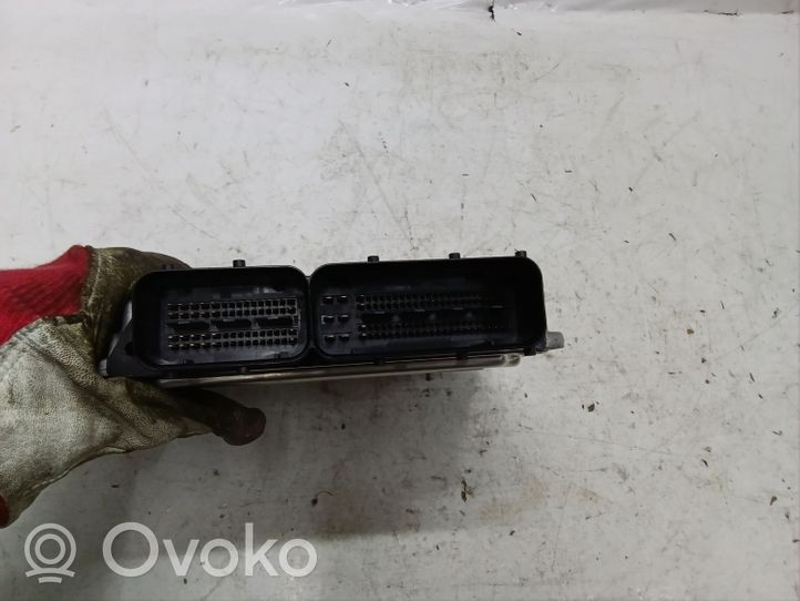 Audi A5 Sportback 8TA Calculateur moteur ECU 03L906018JG