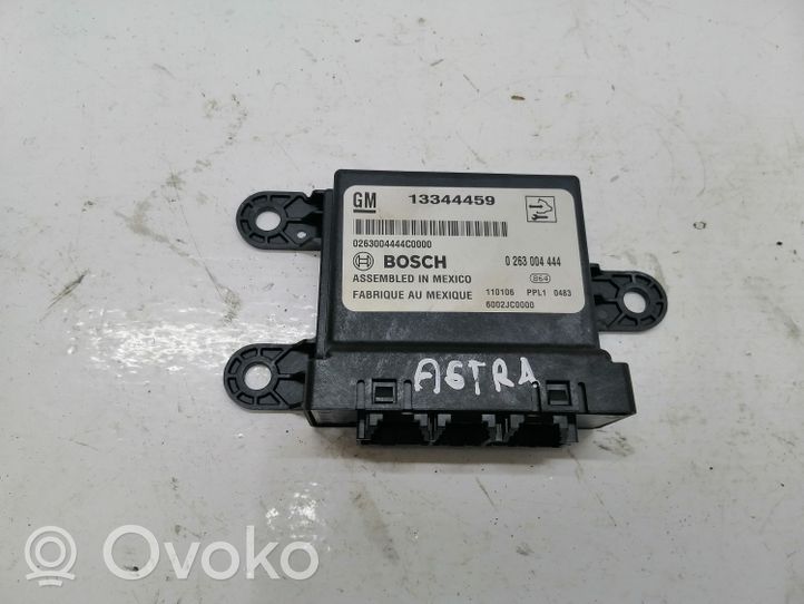 Opel Astra J Centralina/modulo sensori di parcheggio PDC 13344459
