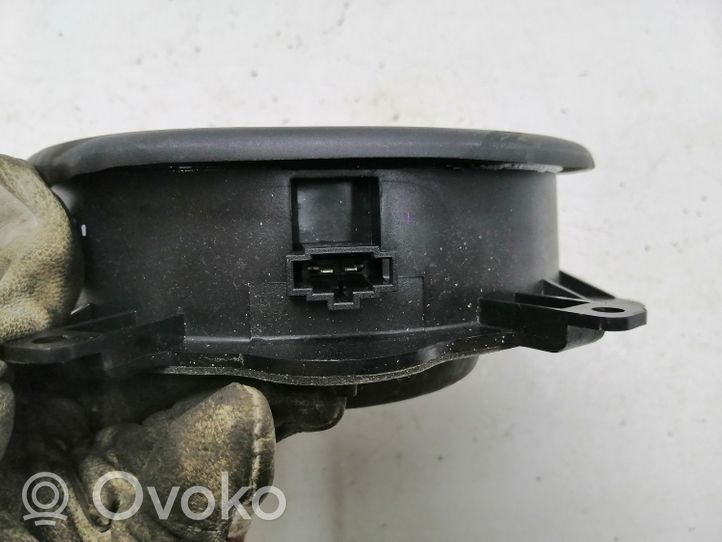 Audi A3 S3 A3 Sportback 8P Garsiakalbis (-iai) galinėse duryse 8P0035411B