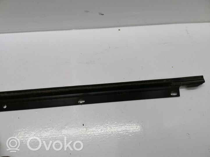 Audi A6 S6 C6 4F Moulures des vitres de la porte arrière 4F0853763C