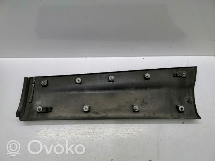 Nissan Qashqai Takaoven lista (muoto) 828704EA0A