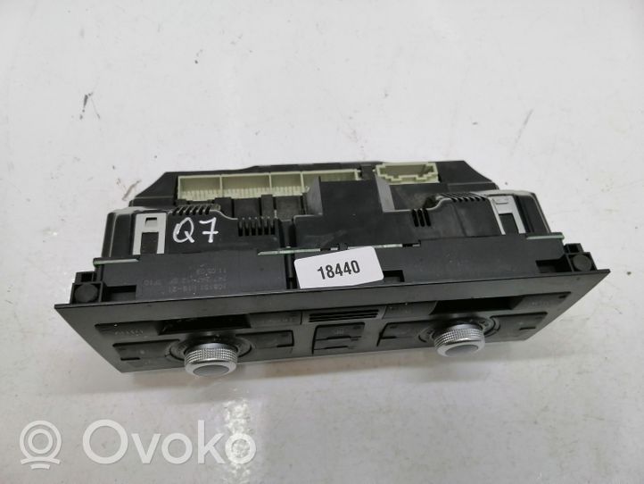 Audi Q7 4L Panel klimatyzacji 4L0820043AB