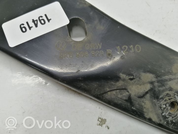 Volkswagen Golf VI Jäähdyttimen kehyksen suojapaneelin kiinnike 5K0806929B