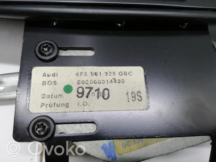 Audi A6 S6 C6 4F Elektrisks aizmugurējā loga aizkars 4F5861325QBC