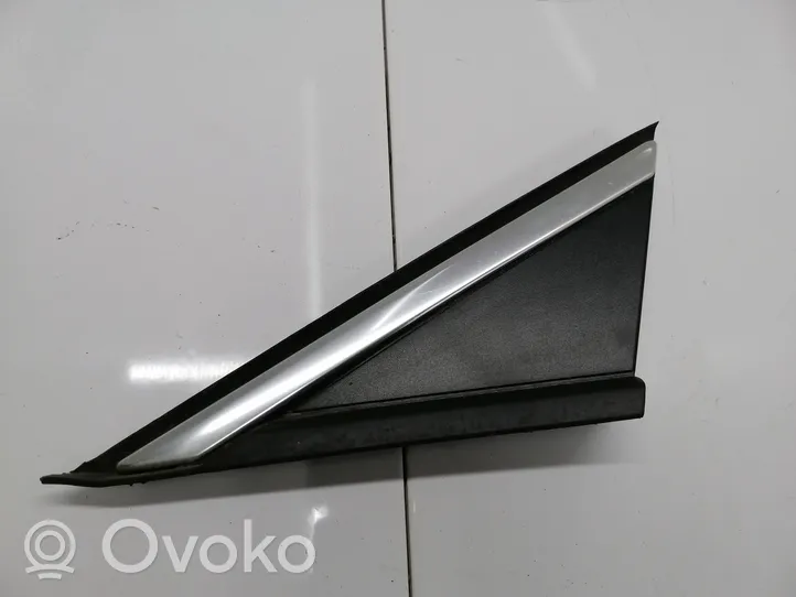 Opel Astra K Panel wykończeniowy błotnika 39041995