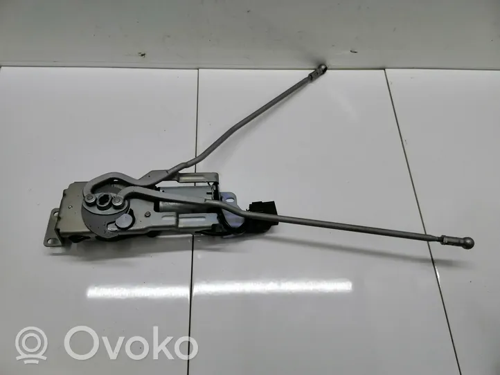 Audi A4 S4 B7 8E 8H Sudedamo stogo mechanizmo varikliukas 8H0871401A