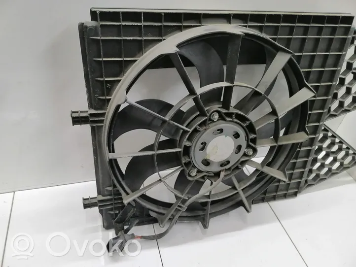 Volkswagen Polo V 6R Ventilador eléctrico del radiador 6R0121207