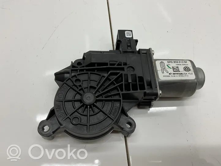 Volkswagen Jetta VI Takaoven ikkunan nostomoottori 6R0959812M