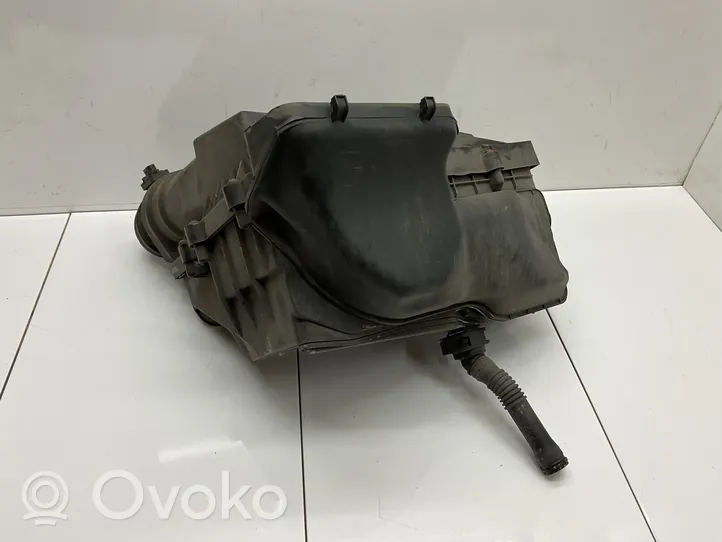 Volkswagen Jetta VI Коробка воздушного фильтра 1K0129601CN