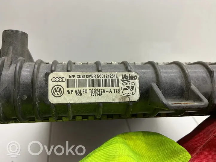 Volkswagen Jetta VI Coolant radiator 5C0121251L