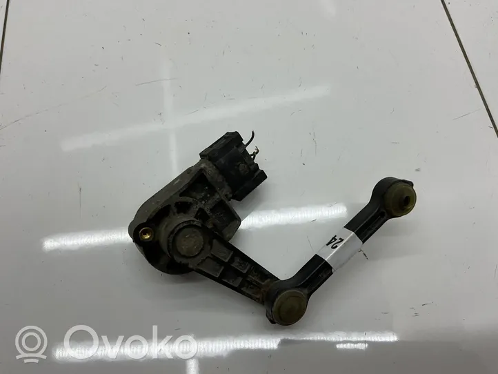 Audi Q7 4L Ajovalon korkeusanturi 7L0616571B