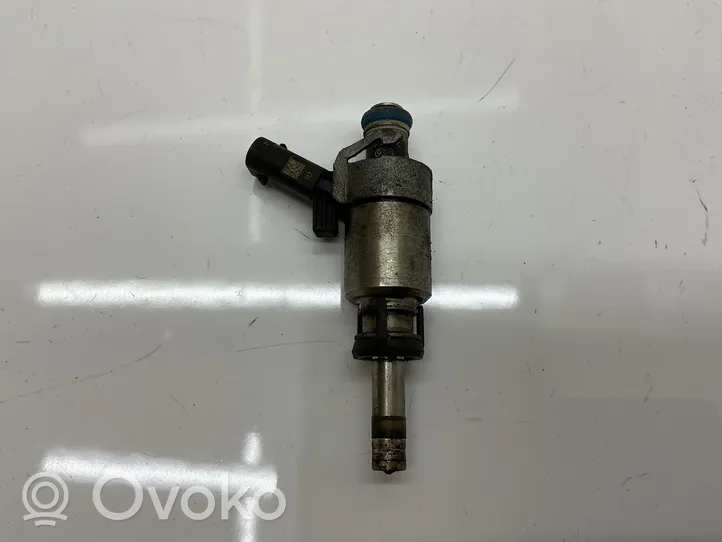 Volkswagen PASSAT B7 Fuel injector 06H906036H