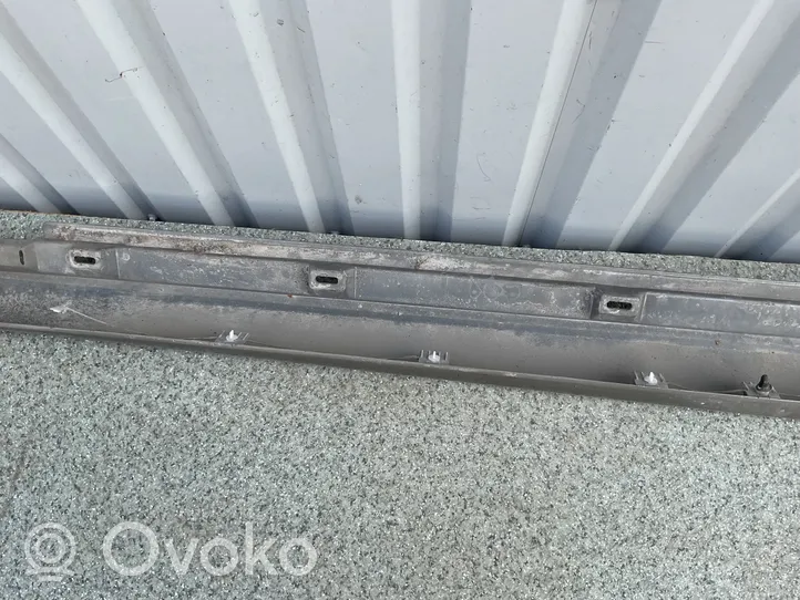 Volkswagen PASSAT B7 Sill 3AA853091C