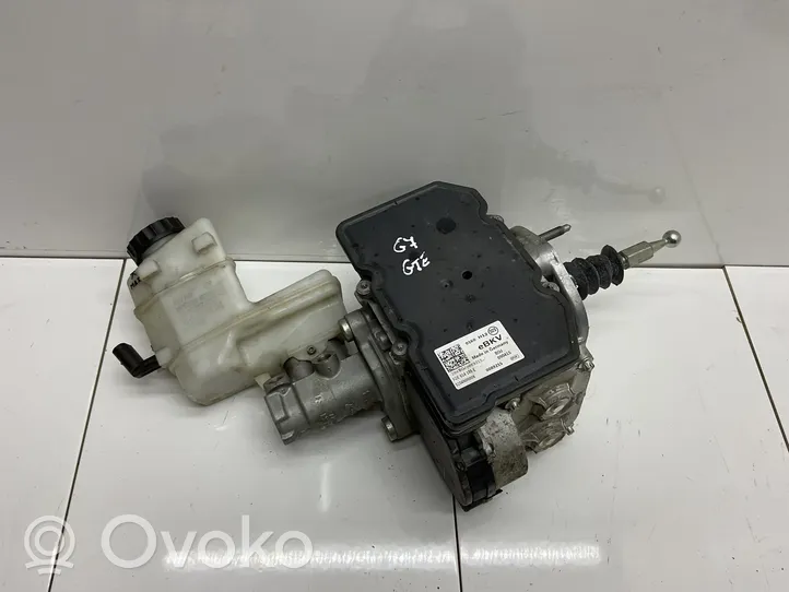 Volkswagen Golf VII Brake booster 5QE614105E