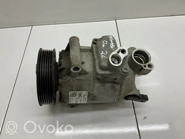 Volkswagen Tiguan Oro kondicionieriaus kompresorius (siurblys) 5N0820803E