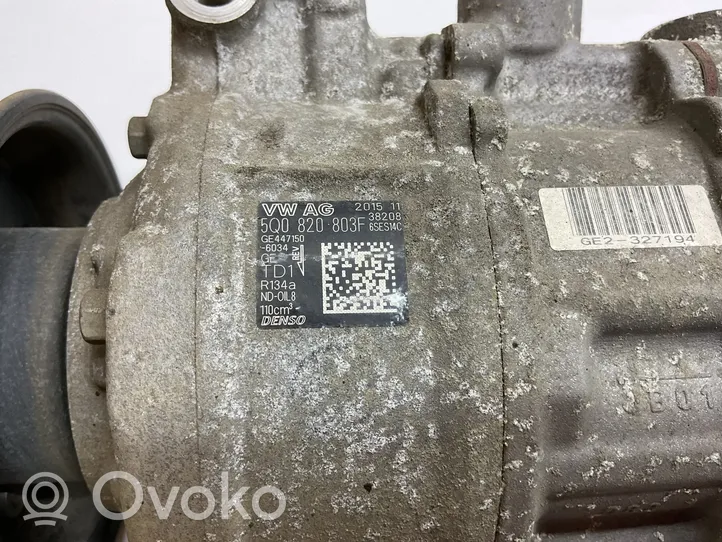 Volkswagen Golf VII Air conditioning (A/C) compressor (pump) 5Q0820803F