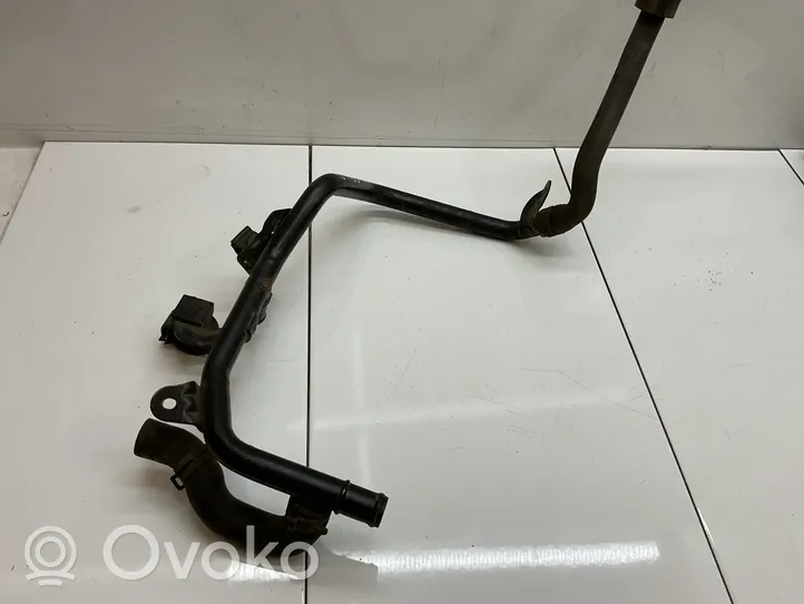 Volkswagen Golf VII Engine coolant pipe/hose 5Q0121051B