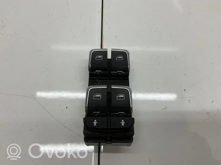 Audi A3 S3 8V Elektrinių langų jungtukas 8V0959851E