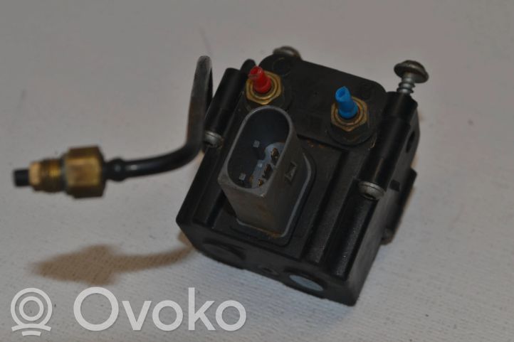 Blocco Valvola Sospensione Pneumatica BMW - Ricambio Per Serie 5 Touring, Serie 7, X5, X6 | Compatibile Con F07, E61, F11, F01, E70 - Foto 9