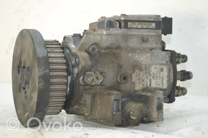 Audi A4 S4 B5 8D Polttoaineen ruiskutuksen suurpainepumppu 059130106DX