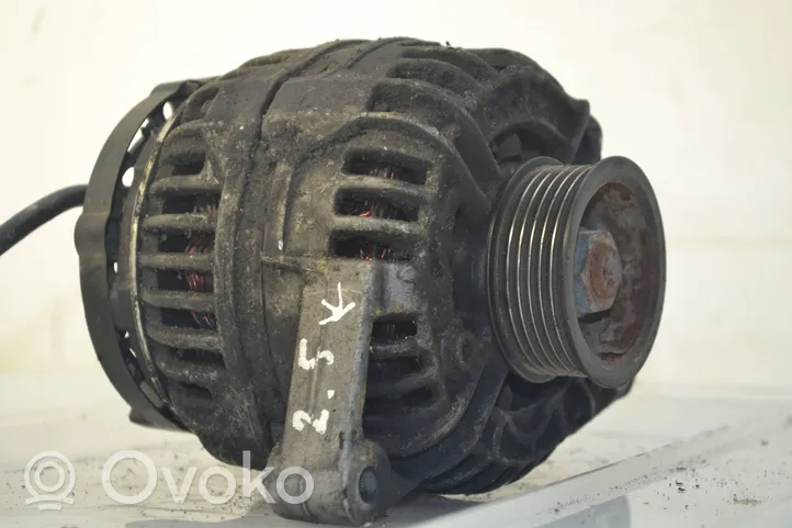 Volkswagen PASSAT B6 Alternador 038903023L