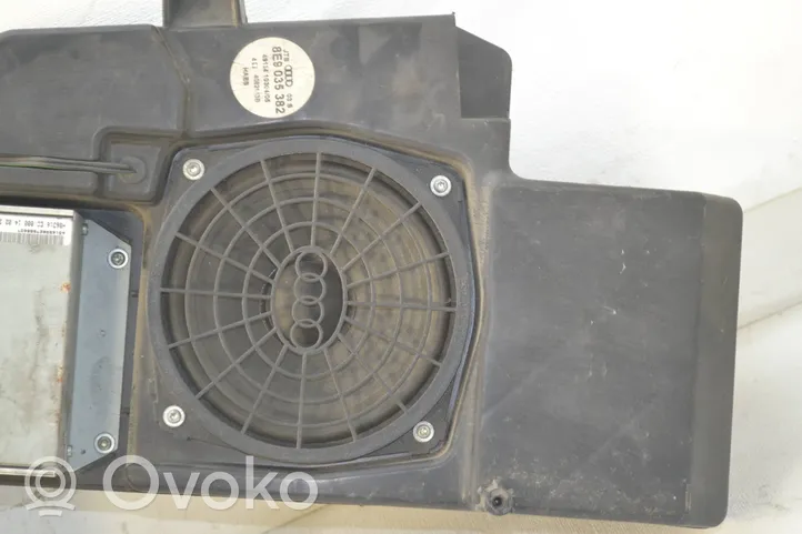 Audi A4 S4 B7 8E 8H Subwoofer altoparlante 8E9035382