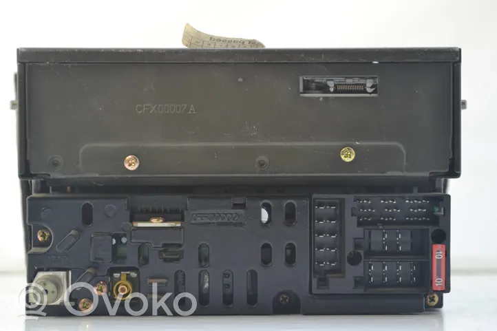 Audi A4 S4 B7 8E 8H Radio / CD/DVD atskaņotājs / navigācija CFX00007A