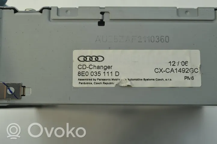 Audi A4 S4 B7 8E 8H CD/DVD-vaihdin 8E0035111D