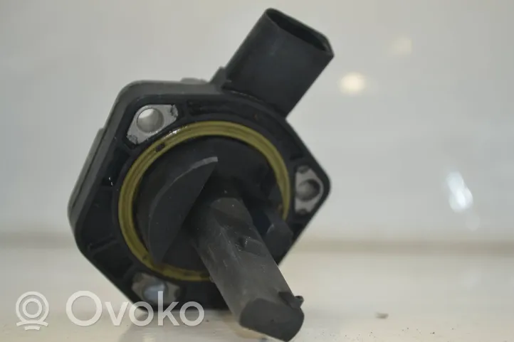 Audi A4 S4 B5 8D Oil level sensor 6PR00807902