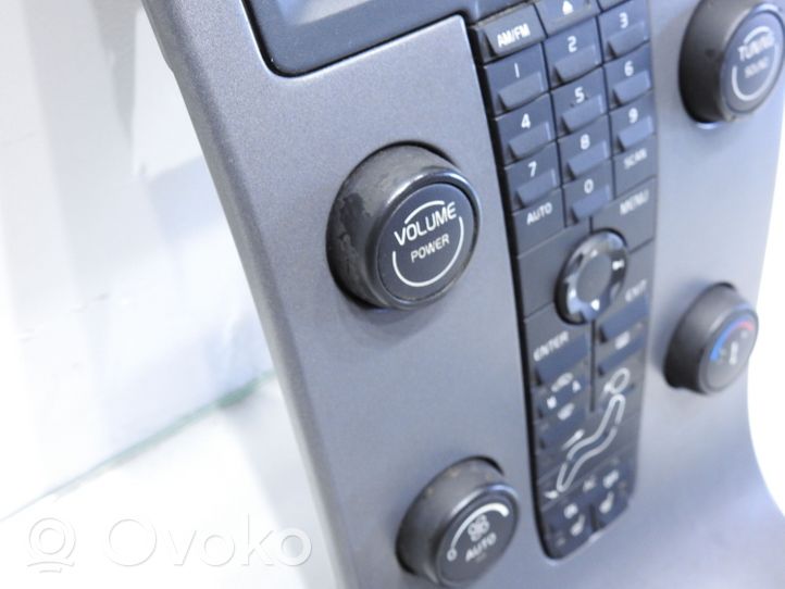 Volvo V50 Konsola środkowa / Panel sterowania 8623067