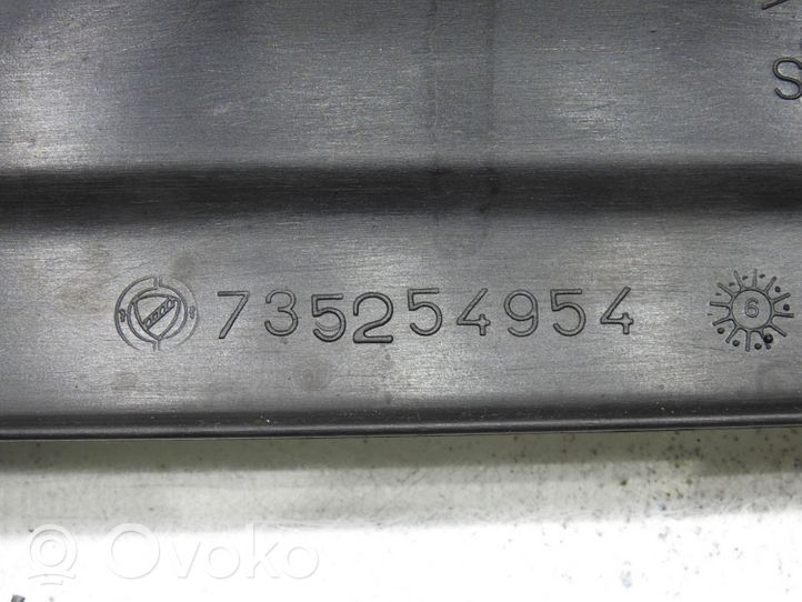 Lancia Lybra Takaoven kynnyksen suojalista 735254954