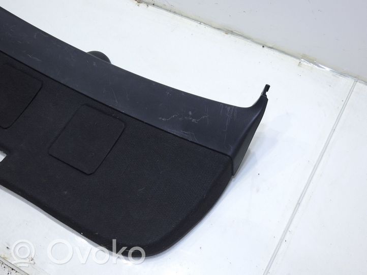 Toyota Avensis T250 Rivestimento superiore del portellone posteriore/bagagliaio 